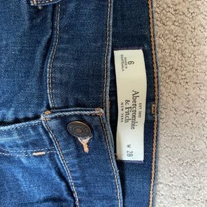 Abercrombie low rise shorty shorts